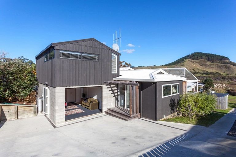 Photo of property in 47 Fishermans Bend, Whiritoa, Whangamata, 3691