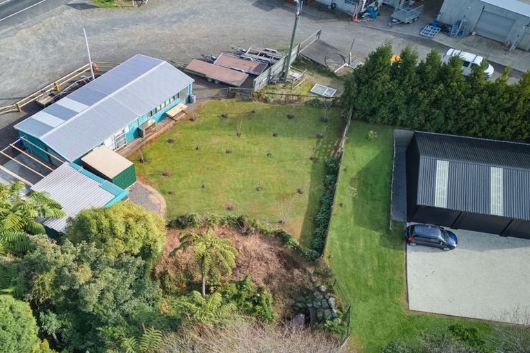 Photo of property in 1029 Junction Road, Egmont Village, 4371