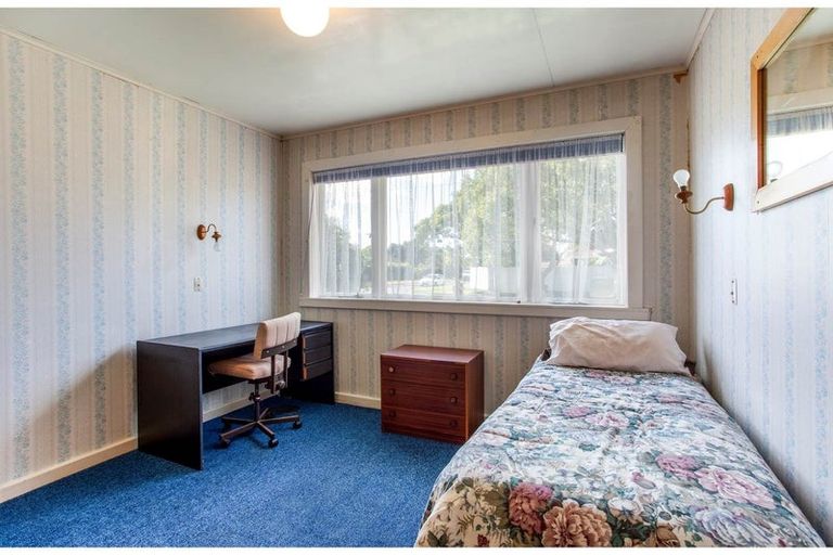 Photo of property in 20 Koromiko Street, New Lynn, Auckland, 0600