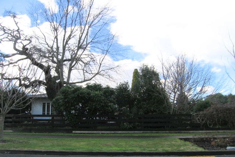 Photo of property in 610 Maddison Street, Akina, Hastings, 4122