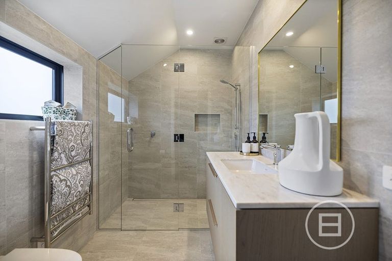 Photo of property in 151a Upton Street, Wanaka, 9305