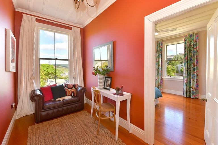 Photo of property in 14 Nelson Street, Helensville, 0800