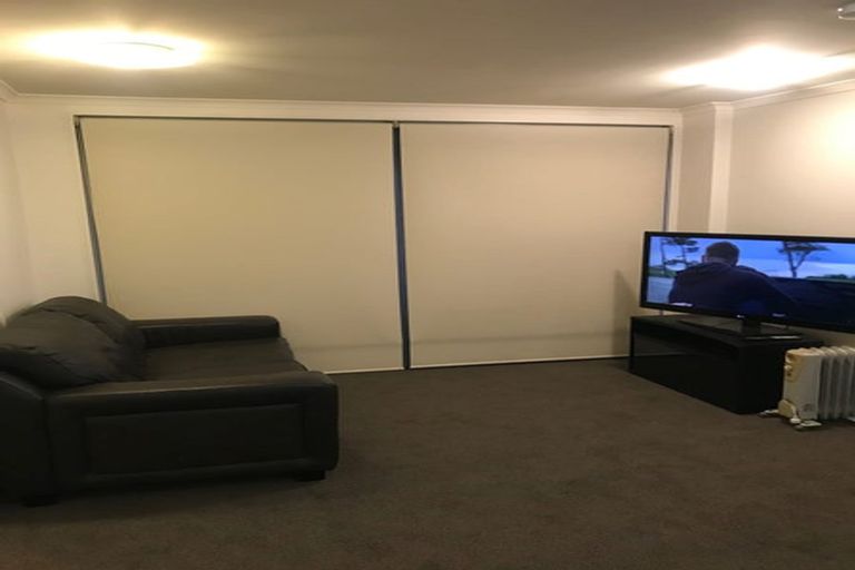 Photo of property in Monvie Apartments, 101/15 Holland Street, Te Aro, Wellington, 6011