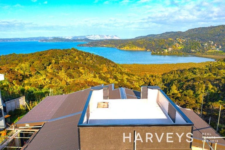 Photo of property in 131 Victory Road, Laingholm, Auckland, 0604