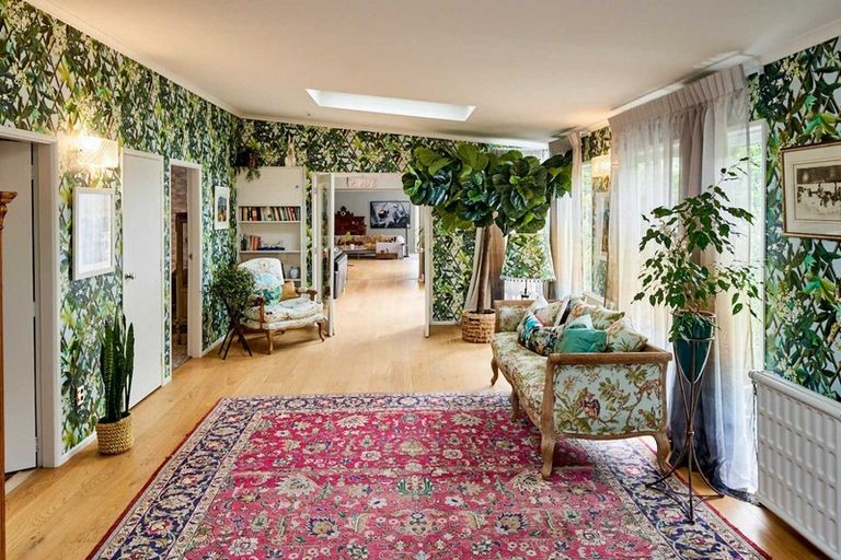 Photo of property in 15 Waitohu Road, York Bay, Lower Hutt, 5013