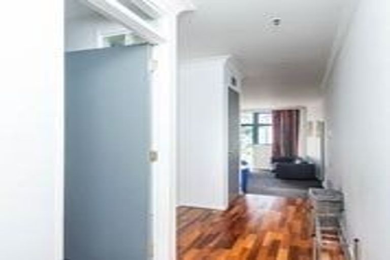 Photo of property in Terrace Garden Apartments, 12b/120 The Terrace, Wellington Central, Wellington, 6011