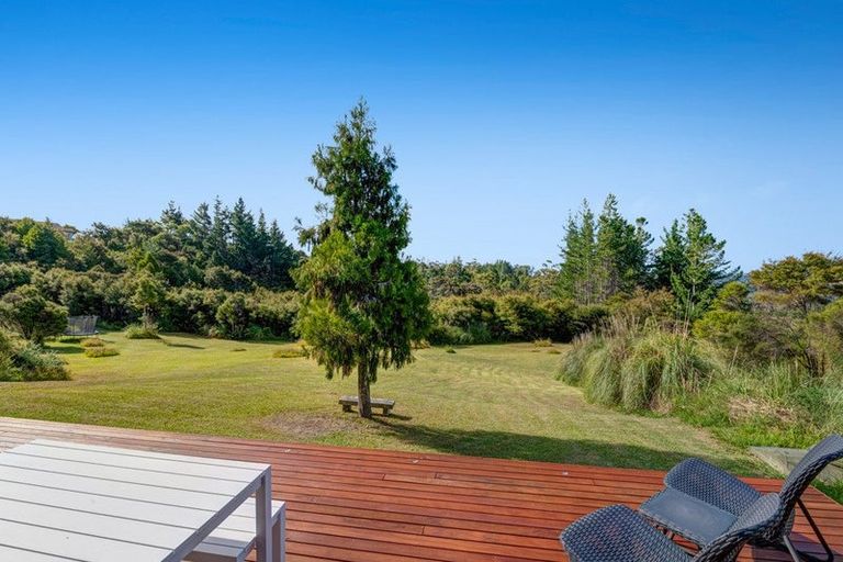 Photo of property in 102 West Road, Kaukapakapa, 0873