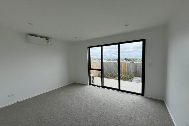 Photo of property in 10/11 Ryburn Road, Mount Wellington, Auckland, 1062