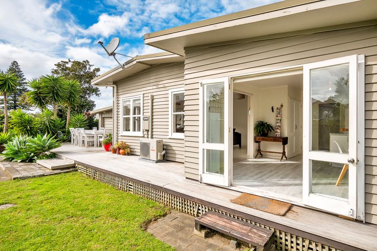 Photo of property in 428 Hibiscus Coast Highway, Orewa, 0931