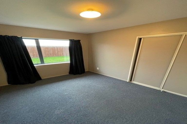 Photo of property in 339a Burwood Road, Burwood, Christchurch, 8083