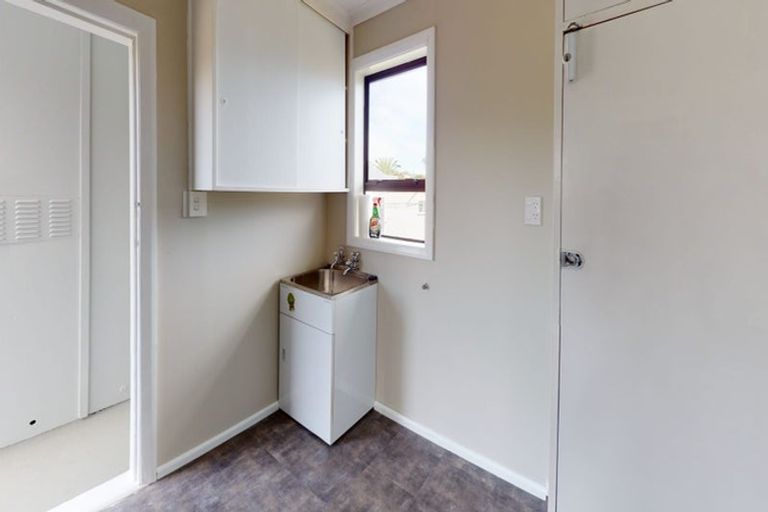 Photo of property in 27 Konini Street, Tawhero, Whanganui, 4501