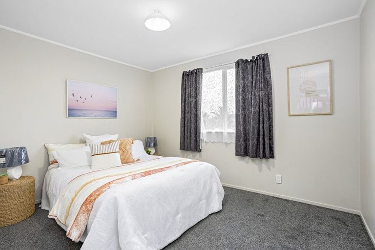 Photo of property in 3/36 Palmers Road, Clendon Park, Auckland, 2103