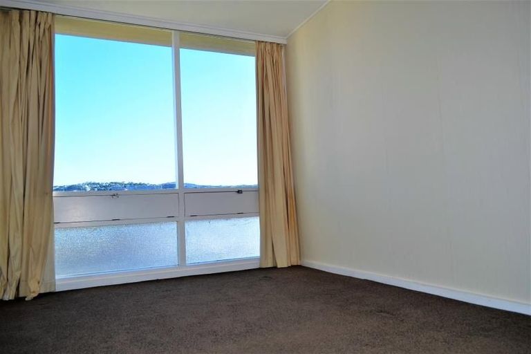 Photo of property in Embassy Court, 72 Brougham Street, Mount Victoria, Wellington, 6011