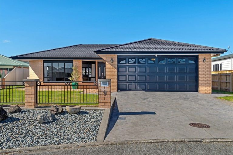 Photo of property in 9 Westpark Place, Lytton West, Gisborne, 4010