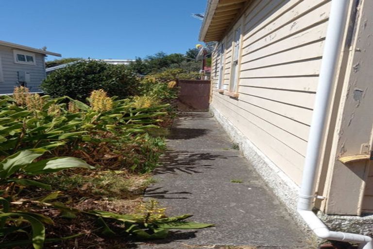 Photo of property in 53 York Street, Moera, Lower Hutt, 5010