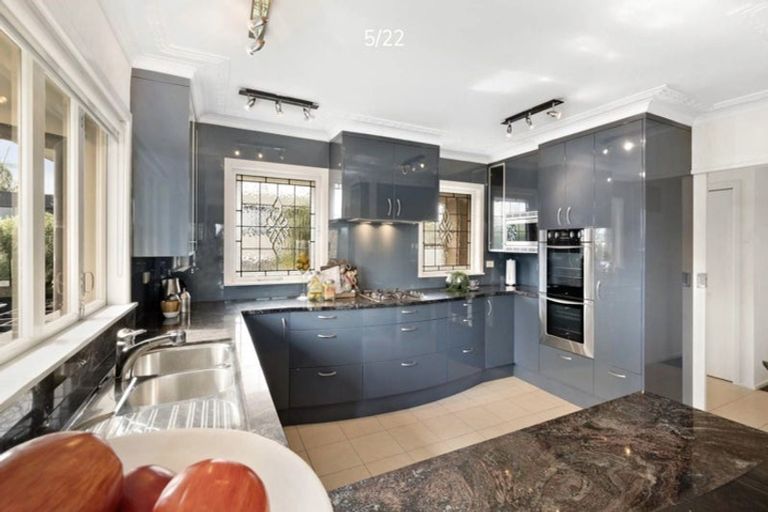 Photo of property in 70 Fisher Parade, Sunnyhills, Auckland, 2010