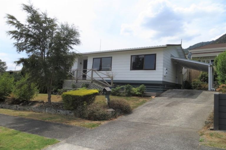 Photo of property in 30 Kotuku Street, Te Aroha, 3320