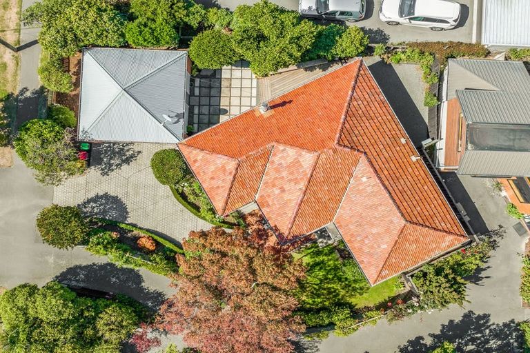 Photo of property in 71 Hamilton Avenue, Ilam, Christchurch, 8041