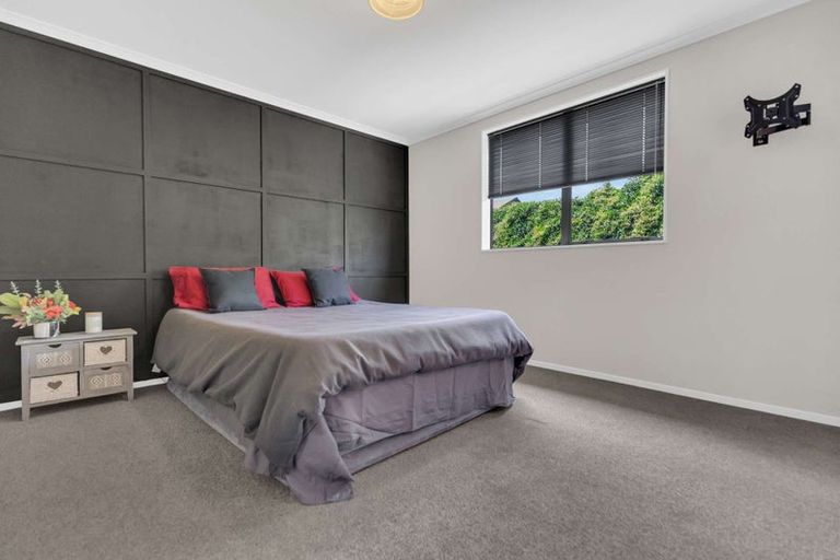 Photo of property in 38 Diomede Glade, Flagstaff, Hamilton, 3210