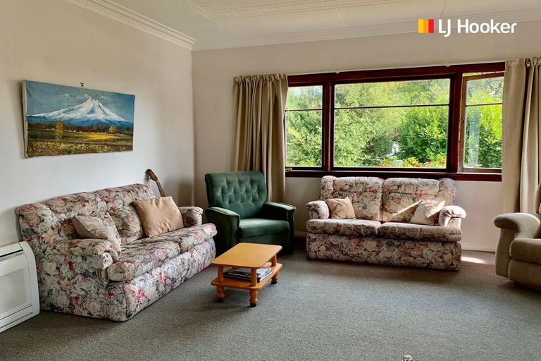 Photo of property in 1 Jane Street, Macandrew Bay, Dunedin, 9014