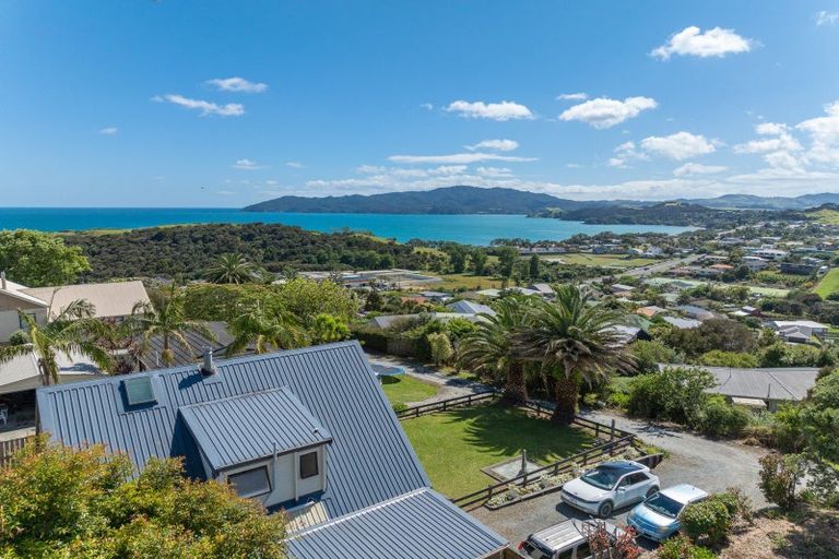 Photo of property in 8 Haekaro Lane, Cable Bay, 0420