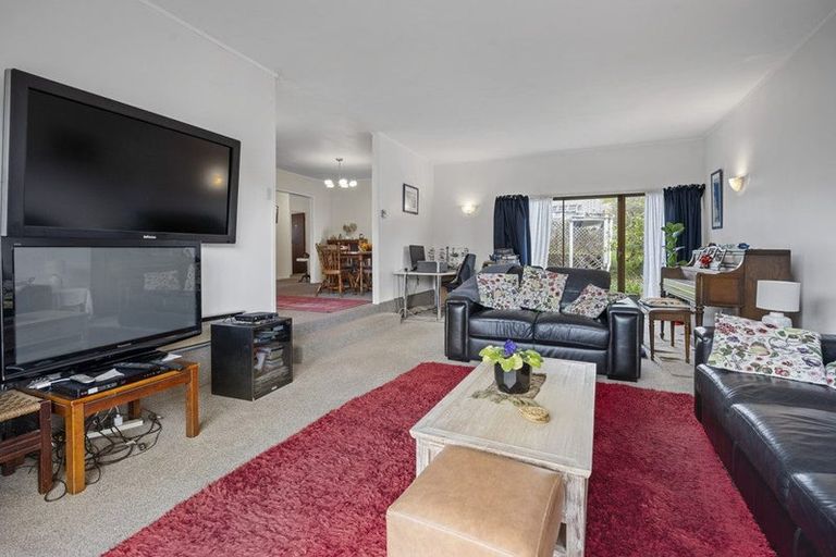 Photo of property in 30 Colum Place, Bucklands Beach, Auckland, 2014