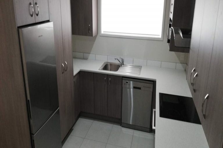 Photo of property in 2/29 Brockworth Place, Riccarton, Christchurch, 8011