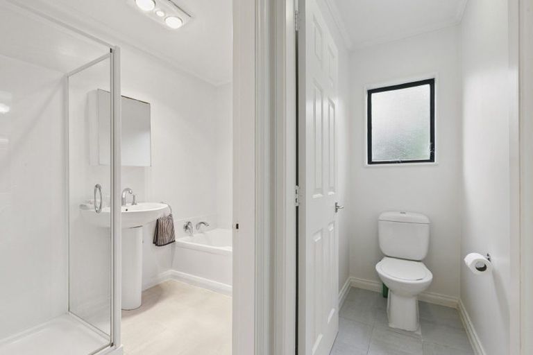 Photo of property in 51 Satara Crescent, Khandallah, Wellington, 6035