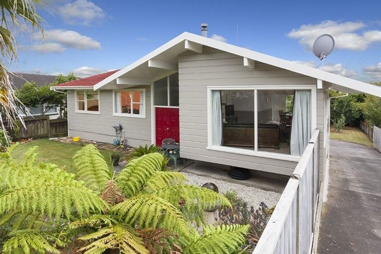 Photo of property in 42 Reeves Road, Pakuranga, Auckland, 2010