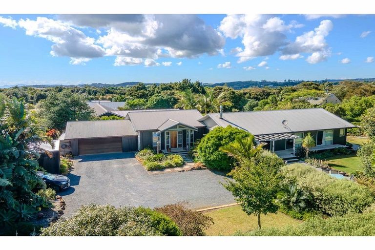 Photo of property in 29 Edkins Road, Kerikeri, 0230