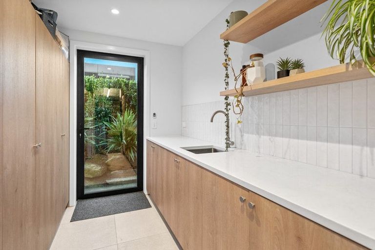 Photo of property in 71 West Meadows Drive, Wanaka, 9305