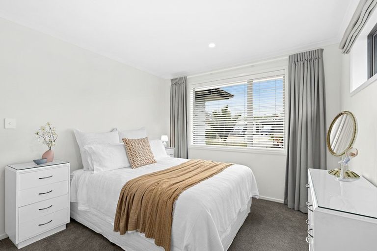 Photo of property in 12 Trevally Place, Snells Beach, 0920