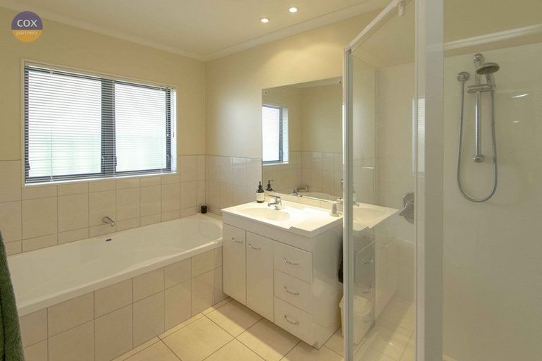 Photo of property in 7 Thode Place, Greenmeadows, Napier, 4112