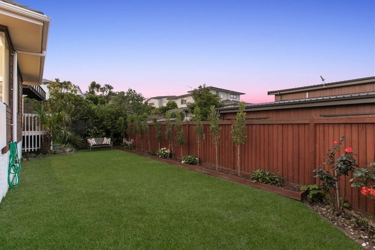 Photo of property in 2/77 East Coast Road, Castor Bay, Auckland, 0620