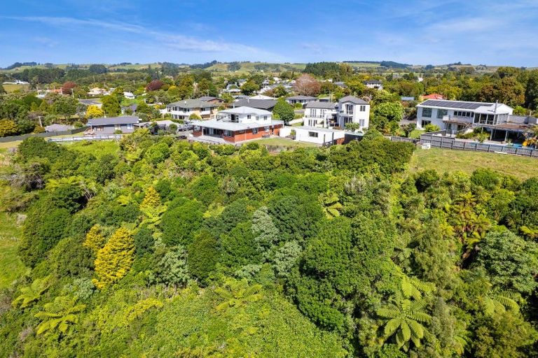 Photo of property in 29 Whakapaki Street, Urenui, 4375