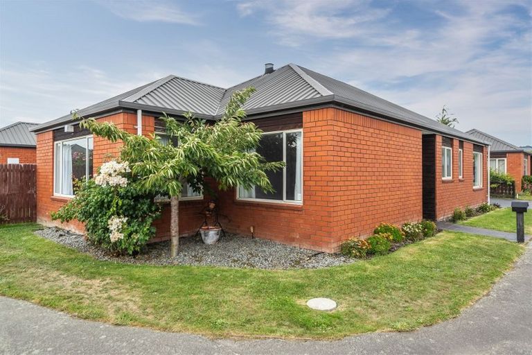 Photo of property in 18 Mcleish Lane, Spreydon, Christchurch, 8024