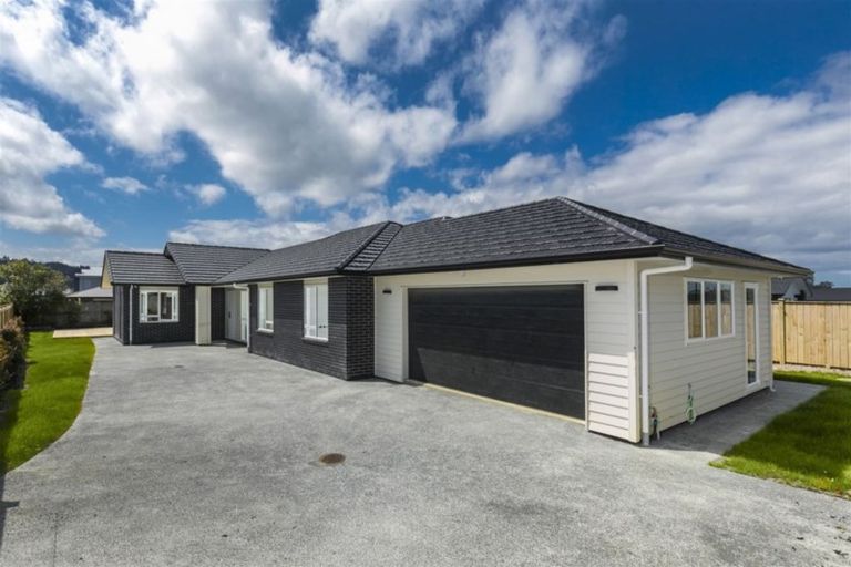 Photo of property in 69 Tapu Road, Huapai, Kumeu, 0810
