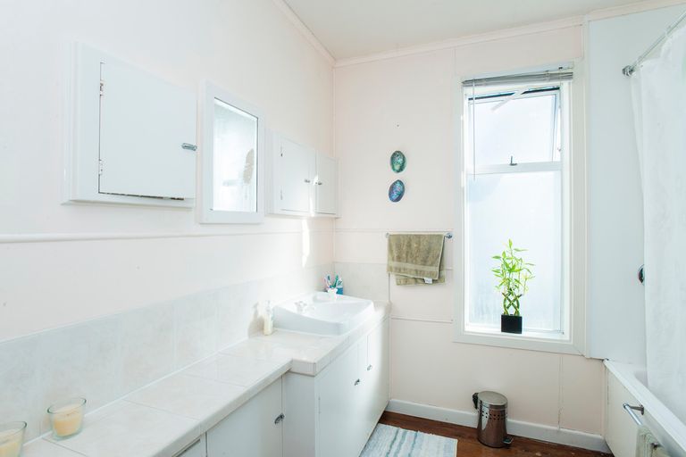 Photo of property in 163 Stout Street, Mangapapa, Gisborne, 4010