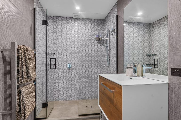 Photo of property in 9 Woodills Road, Akaroa, 7520