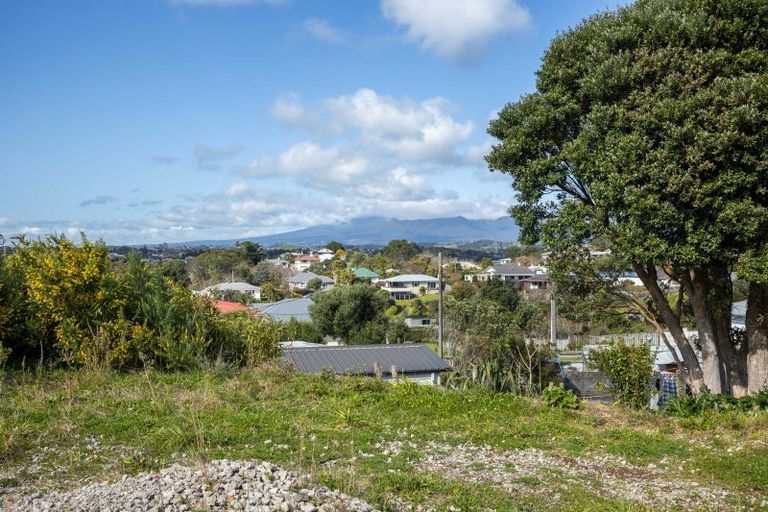 Photo of property in 5b Mission Street, Moturoa, New Plymouth, 4310