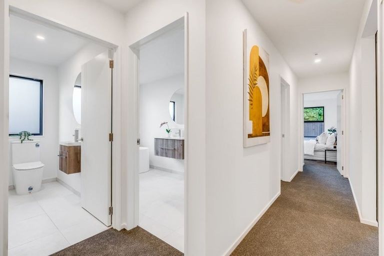 Photo of property in 26b Middlepark Road, Sockburn, Christchurch, 8042