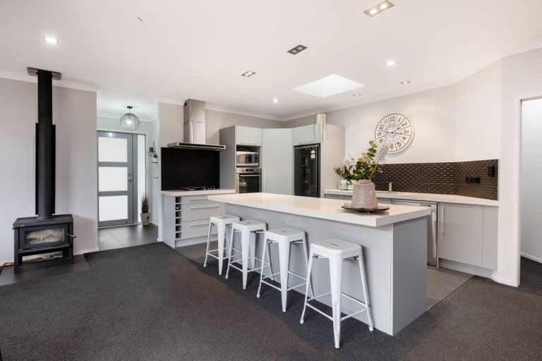 Photo of property in 88 Golden Sands Drive, Papamoa Beach, Papamoa, 3118