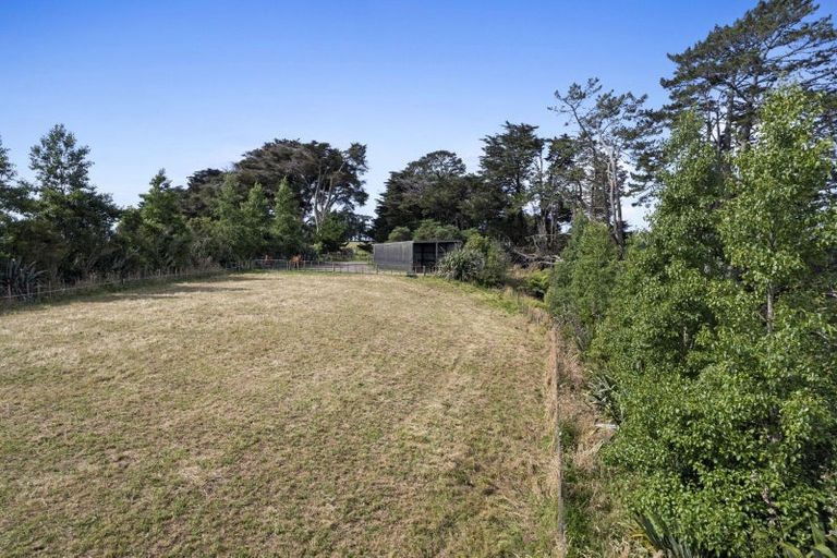 Photo of property in 525 Kaipikari Road, Urenui, 4375