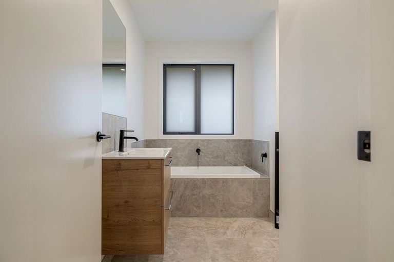 Photo of property in 109 Sowry Road, Woodville, 4920