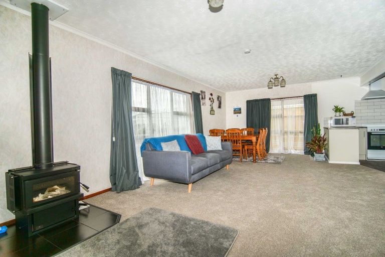 Photo of property in 64 Henley Street, Westport, 7825