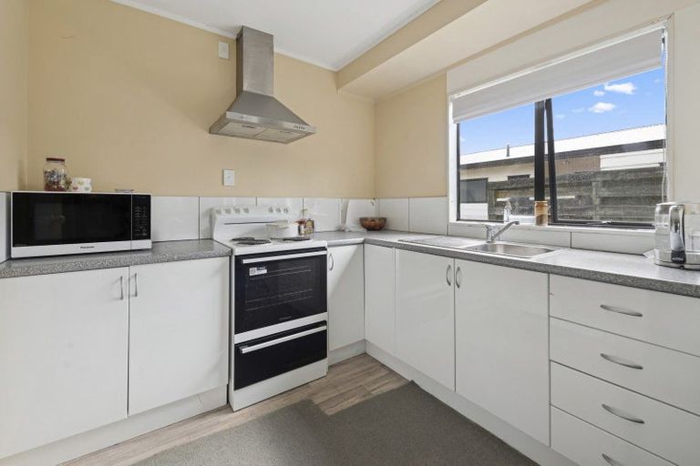 Photo of property in 6 Tarewa Place, Rotorua, 3010