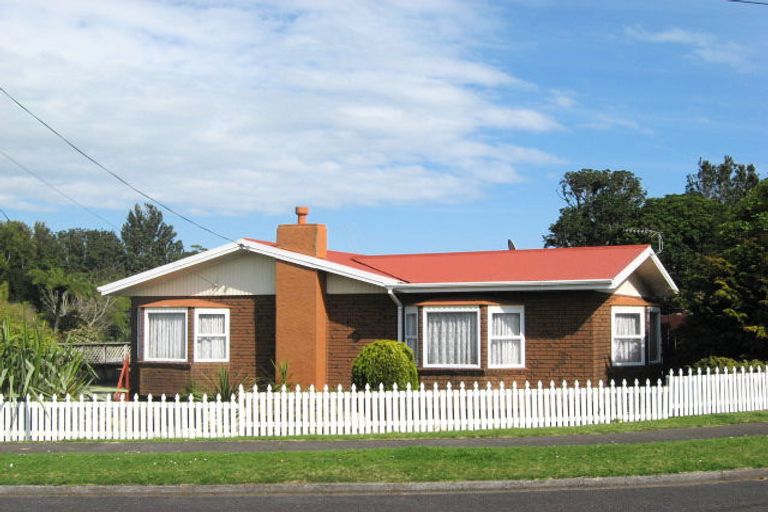 Photo of property in 25 Durham Avenue, Welbourn, New Plymouth, 4312