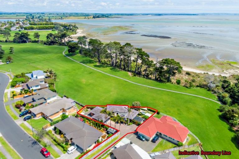 Photo of property in 9 Nicholas Gibbons Drive, Clendon Park, Auckland, 2103