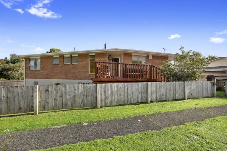 Photo of property in 1 Wayne Place, Ferndale, New Plymouth, 4310