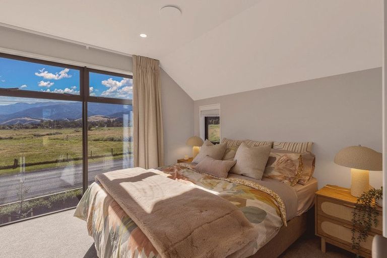 Photo of property in 10 Travers Way, Hanmer Springs, 7334